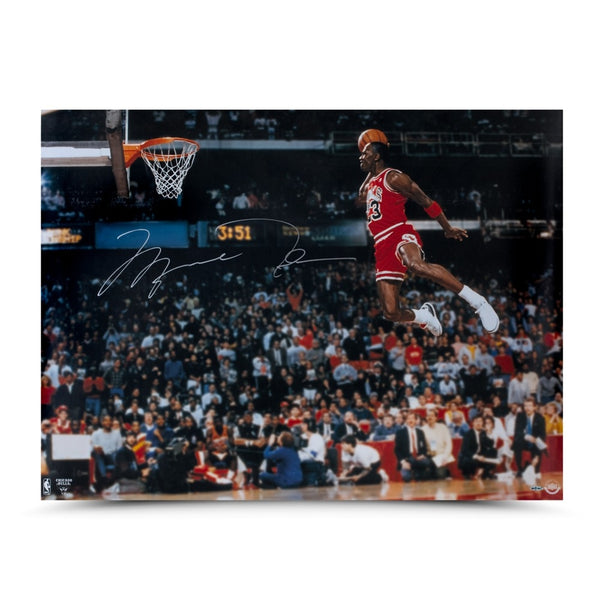 Chicago Bulls Michael Jordan Signed 1988 Slam Dunk Contest 30 x 40 Photo Framed
