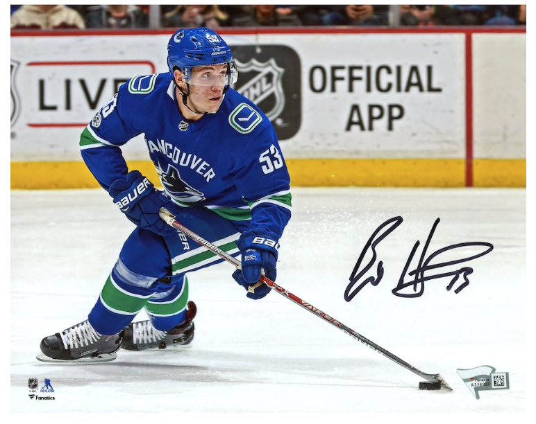 Vancouver Canucks Bo Horvat Signed 8 x 10 Skating Photo