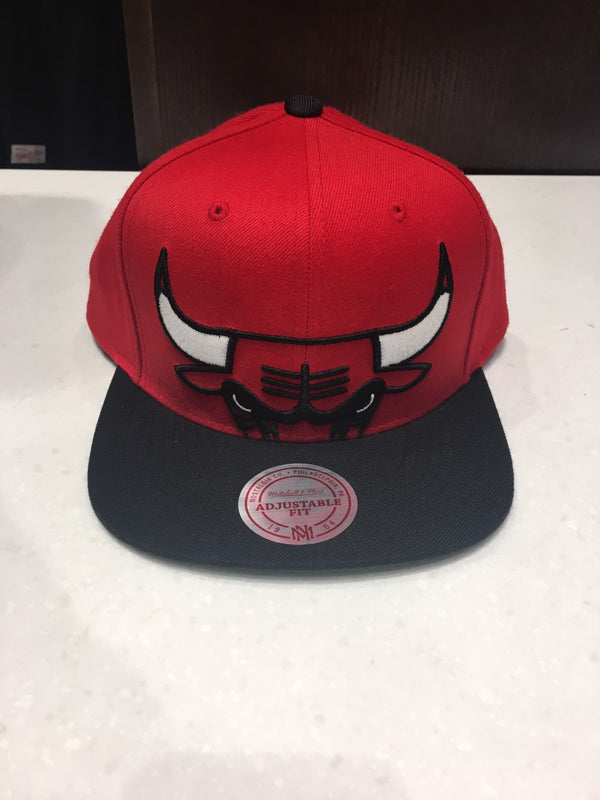 Chicago Bulls XL Cropped Snapback Hat