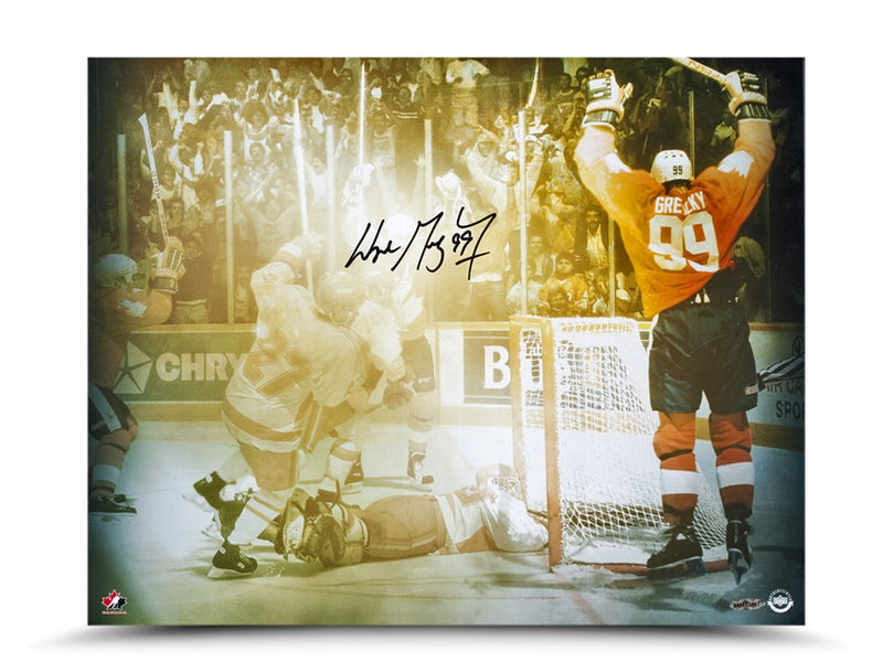 Wayne Gretzky 87 Canada Cup Celebration Photo 16 x 20 Framed
